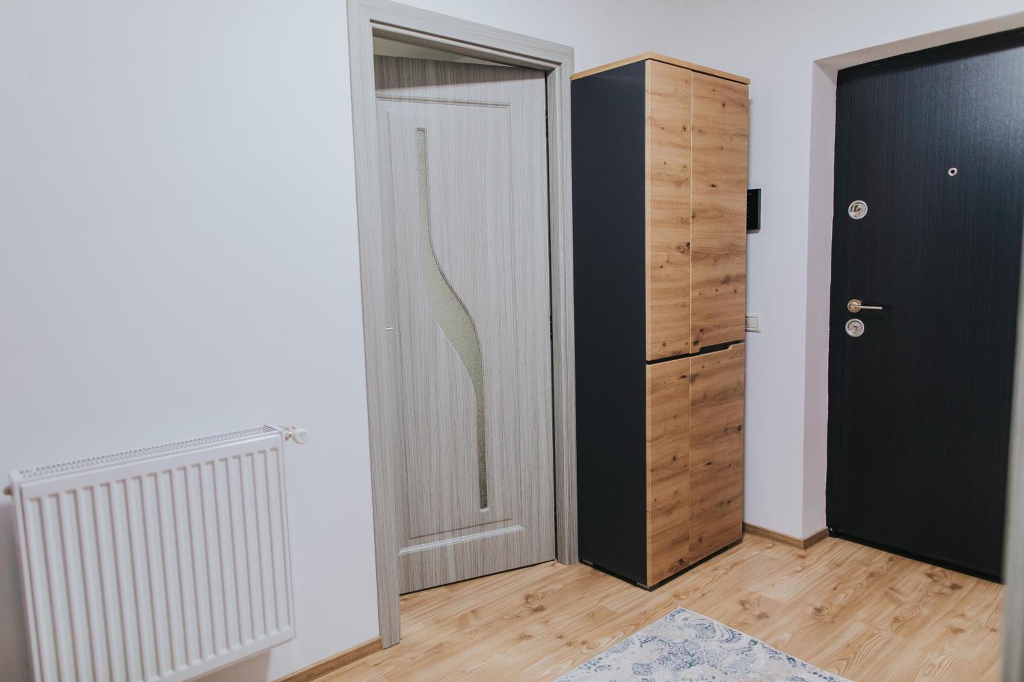 Alessandra-Aparthotel Piatra Neamţ Exterior foto